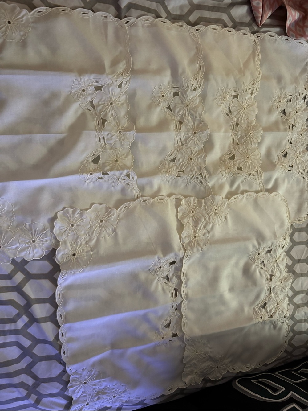 Vintage Embroidered Floral Cutwork Table Placemats - White/cream